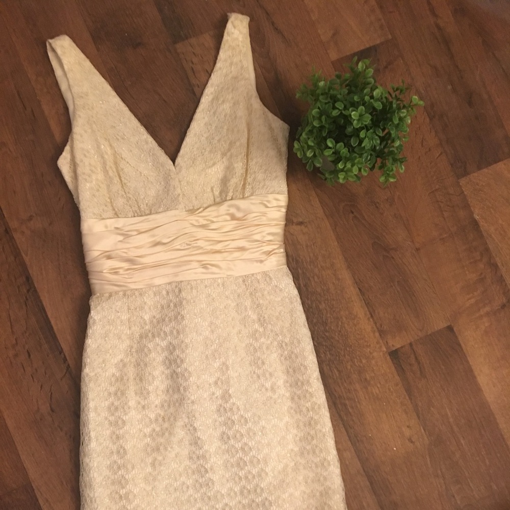 Maggy London off white and gold dress